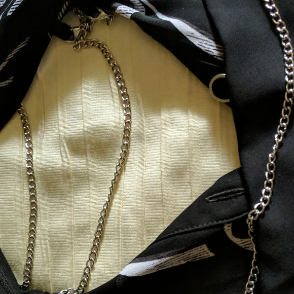 Blouse - Picture 3 of 4